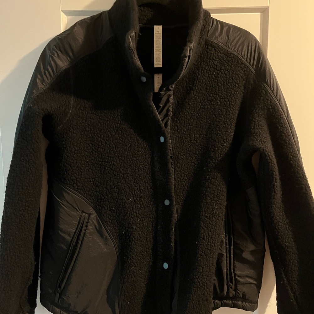 Go Cozy Jacket - Lululemon - Size 8
